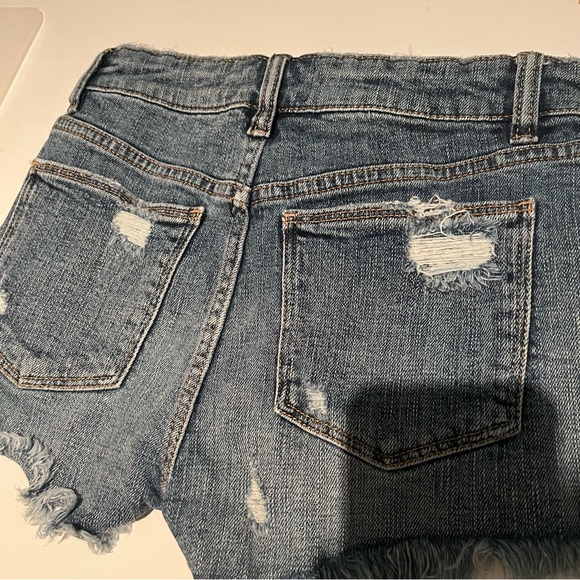 ZARA denim shorts - Picture 3 of 4